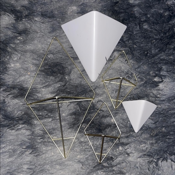 Umbra White and Gold Display Shelves Modern Wall Decor - Picture 3 of 3